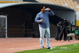 پیوستن رضا مهاجری مربی سرشناس فوتبال کشور به کمپین «کرونا تو پلاس» 