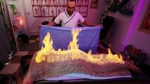 ماساژ درمانی حیرت‌انگیز ماساژور مصری با آتش!