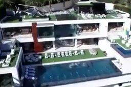 ۲/۷۵۰/۰۰۰/۰۰۰/۰۰۰ تومان برای گران‌ترین ویلای جهان!