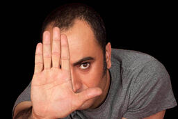 به بهانه سریال در حاشیه؛ نازنین بازیگری به نام عارف لرستانی