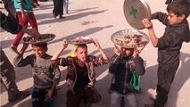 کودکان عراقی پذیرای زائران اربعین!