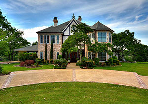 کندن و جابه جا کردن خانه ای قدیمی بدون کوچکترین خرابی