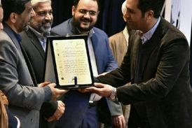 صفرتا صد مصیبت‌های عکاسان خبری در گفت وگو با فرزاد منتی 