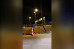 عجیب‌ترین فیلم کرونایی دنیا؛ در آوردن ادای علائم رانندگی برای فرار از قرنطینه!