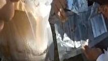 آموزش داغ کردن غذا بدون آتش در مناطق سیل زده سیستان و بلوچستان