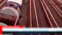 بازی با مرگ نوجوان خام حین گرفتن سلفی روی سقف قطار!