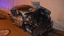پرواز هولناک خودرو در دهانه تونل