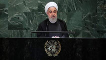 کنایه سنگین روحانی به ترامپ در محل سازمان ملل/ دنبال عکس یادگاری با مقامات ایران نباشید