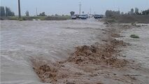تلاش مردم در کنار سپاه و ارتش برای کاهش عوارض سیل استان خوزستان