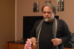 شریفی نیا را بخشیدم امیدوارم خداوند هم او را ببخشد