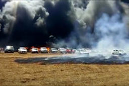 صدها خودرو به دلیل گرما در هند آتش گرفتند!