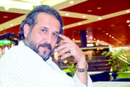  صورت عمو فردوس از حرکت افتاد