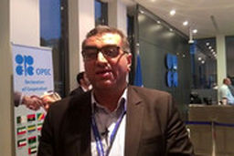  موافقت اوپک با تداوم کاهش تولید نفت