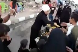 خیرات برای اباعبدالله با دستان پزشک مصری