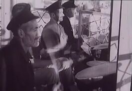 ویدئویی قدیمی و دیده‌نشده از نقاره‌زنی حرم مطهر رضوی 