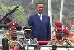  روش عجیب بادیگاردها برای حفاظت از رئیس جمهور کنگو!