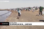 نظافت ساحل به سبک ژاپنی‌ها!