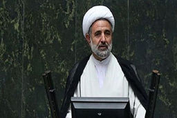 شوخی مجتبی ذوالنور با نبودن بطری آب آشامیدنی!
