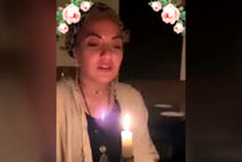 تولد ۴۲ سالگی‌ مهناز افشار در خارج از کشور