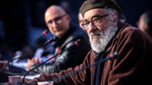 اشک‌های داریوش ارجمند در فراق سردار شهید سلیمانی: صبر می‌کنم در قیامت او را ببینم