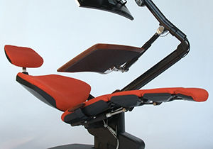 میز کار رایانه مخصوص افراد پرکار 