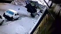 ویدیو/ پرواز وحشتناک یک کامیون در خیابان! 
