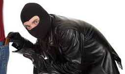 مردی که با کیف پولش اعصاب سارقان را به هم می‌ریزد!