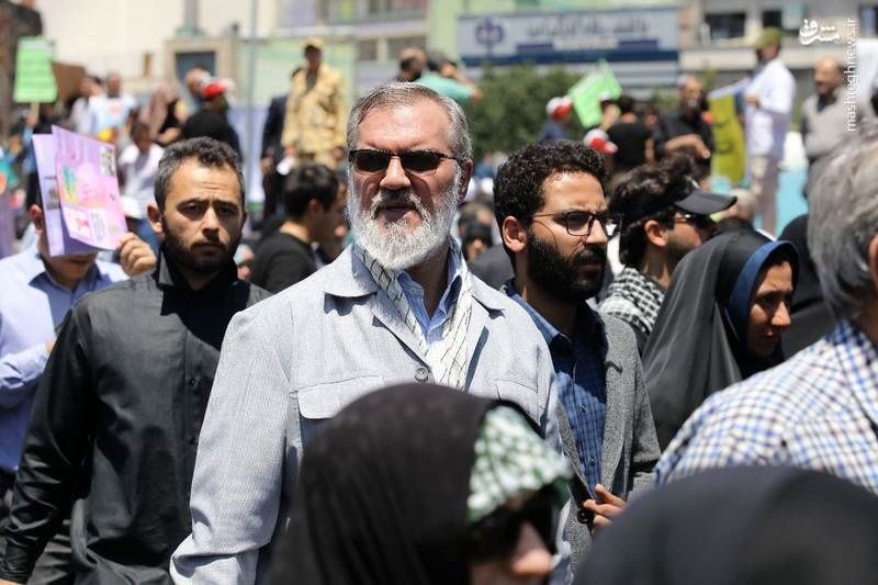 حرف‌های چالشی رویانیان درباره بنزین/ از عقب‌نشینی ۲۰ تومانی خاتمی به‌خاطر سوزاندن پمپ بنزین تا شوک ساعت ۱۲ شب دولت روحانی