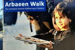 استقبال بی‌نظیر اروپایی‌ها از نمایشگاه عکس اربعین در هلند