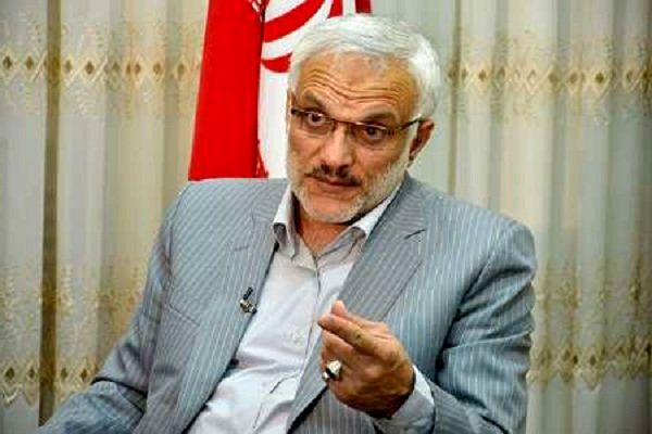 گریه فرماندار زابل به حال کودکان این شهر!