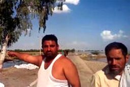 سرانجام عصبانیت و فریادهای مرد سیل‌زده خوزستانی