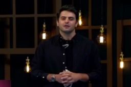 واکنش علی ضیا درباره هدیه اینترنت رایگان وزارت ارتباطات به ‌زوج‌های جوان