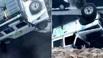 لحظه بلعیده شدن خودرو‌ها توسط زمین