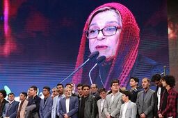 خاطره گوهر خیراندیش از محاکمه اش به دلیل بوسیدن یک جوان
