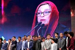 خاطره گوهر خیراندیش از محاکمه اش به دلیل بوسیدن یک جوان