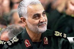 سردار سلیمانی: من بچه‌ی عشایری و فقیر هستم و ظرفیت تبلیغات را ندارم +فیلم