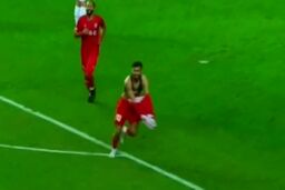گل اول فولاد به نساجی