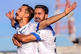  صحنه گل دوم ملوان بندرانزلی برابر ماشین‌سازی تبریز 