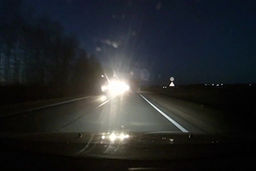 حادثه رانندگی در جاده، به علت نقص فنی کامیون