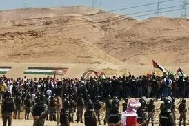 حرکت جوانان اردنی به سمت مرز فلسطین