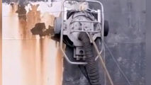 ماشینی قدرتمند برای حذف رنگ و زنگ زدگی از سطوح فلزی