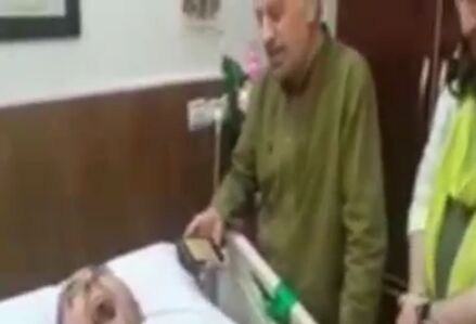 روضه تک نفره صادق آهنگران بر بالین جانباز شهید نورخدا موسوی