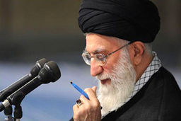 توصیه آیت الله خامنه ای به دولت برای حمایت از زنان کارمند!