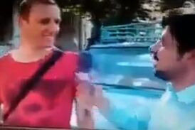 گزارشگری که خیابانی را هم روسفید کرد!