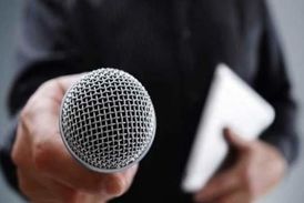 تذکر خبرنگار به نمایندگان پشت ظریف