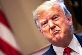 شعرخوانی برای ترامپ در قلب تهران