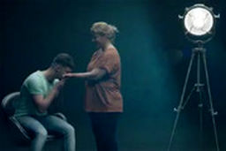  تبلیغ مایع ظرف‌شویی که گریه همه را درآورد!