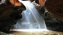 گوشه‌ای از نقاشی زیبای خداوند!
