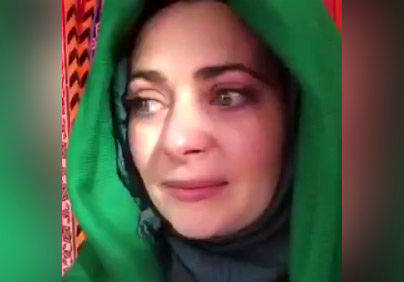 اشک‌های زن خبرنگار انگلیسی با مشاهده عزاداری عاشقان حسینی در کربلا
