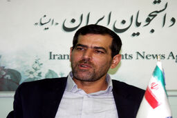 سالاراحمدزاده: جلسات شورا خروجی ندارد/ با دست خود شهر را نابود میکنیم